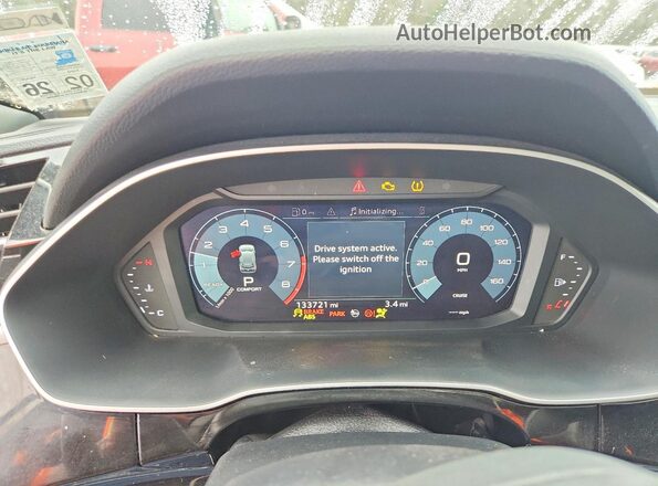 WA1AECF39L1041664 2020 AUDI Q3 White 