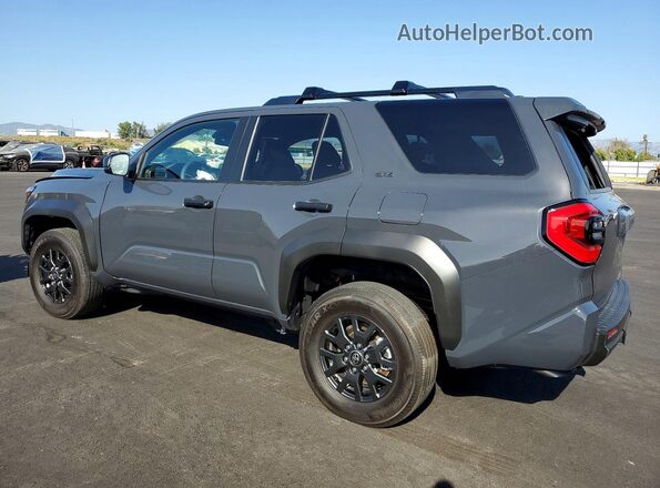 JTEVA5AR7S5004951 2025 TOYOTA 4RUNNER Серый 