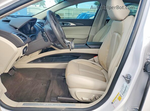 3LN6L5E92LR610827 2020 LINCOLN MKZ Cream 