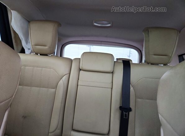 4JGDA5JB5HA831202 2017 MERCEDES-BENZ GLE White უკანა სალონის ხედი