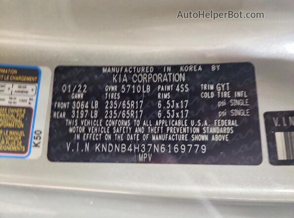 KNDNB4H37N6169779 2022 KIA CARNIVAL Silver 