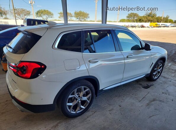 5UX43DP02R9X17156 2024 BMW X3 Белый 