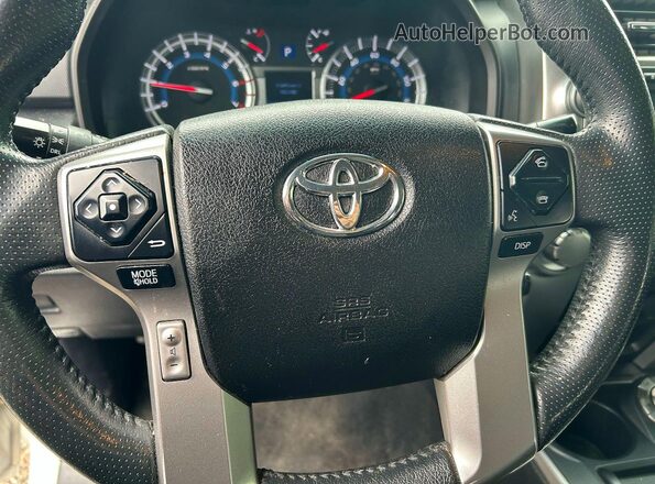 JTEBU5JR1J5557314 2018 TOYOTA 4RUNNER White 