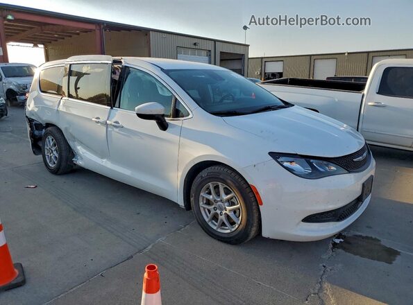 2C4RC1CG6PR549778 2023 CHRYSLER VOYAGER White Front view