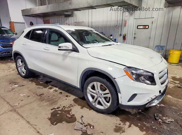 WDCTG4GB5HJ287794 2017 MERCEDES-BENZ GLA White Widok z przodu