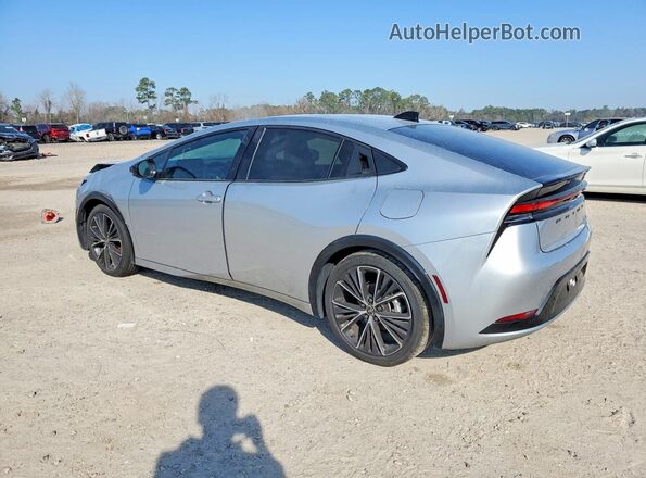 JTDACAAU3T3065785 2026 TOYOTA LE Silver 