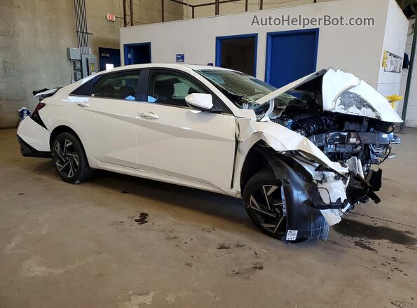 KMHLS4DG7SU988021 2025 HYUNDAI ELANTRA White Front view