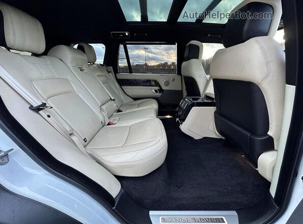 SALGS5RE8KA525544 2019 LAND ROVER RANGE ROVER White Вид ззаду