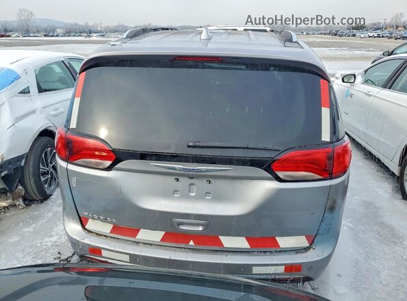 2C4RC1BG7LR276684 2020 CHRYSLER PACIFICA Серебряный Вид салона спереди