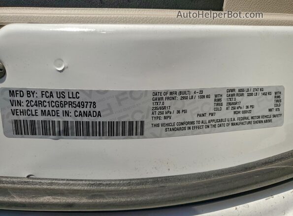 2C4RC1CG6PR549778 2023 CHRYSLER VOYAGER White 360 interior view