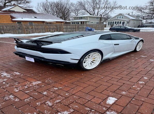 ZHWUC1ZF8FLA03249 2015 LAMBORGHINI HURACAN White 