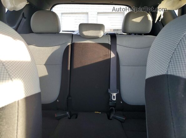 KNDJN2A26J7570529 2018 KIA SOUL Black 