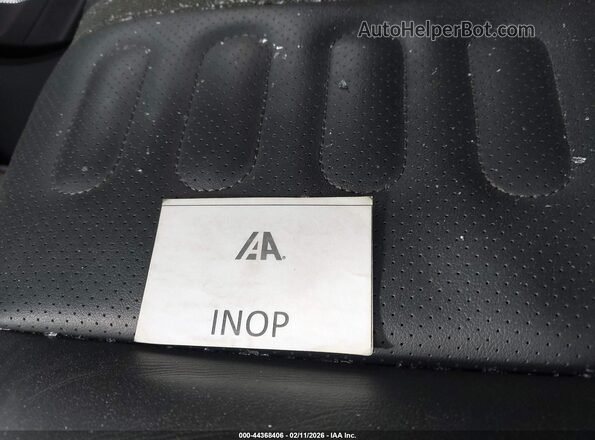 7FCTGAAA2PN019081 2023 RIVIAN R1T Green Вид задніх сидінь