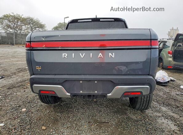 7FCTGAAA4PN001004 2023 RIVIAN R1T Gray Հետևի տեսք