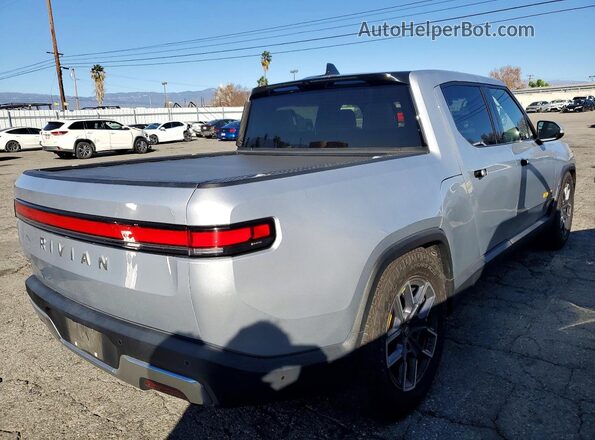 7FCTGAAL7NN011718 2022 RIVIAN R1T Silver Trasero derecho