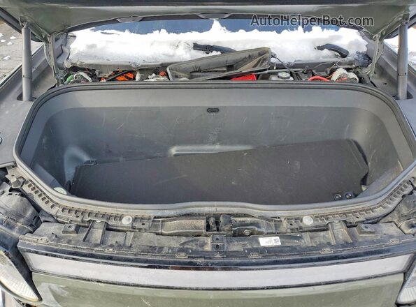 7FCTGAAL8NN016331 2022 RIVIAN R1T Green Vista interior trasera