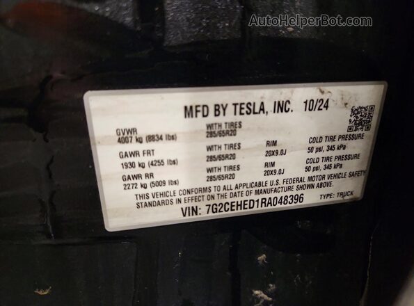 7G2CEHED1RA048396 2024 TESLA CYBERTRUCK Silver Widok naklejki z numerem VIN