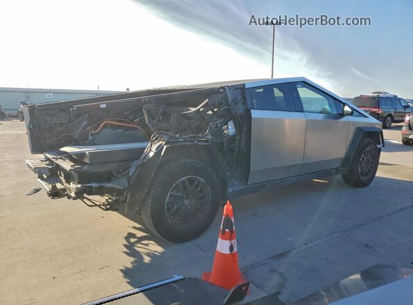 7G2CEHED2SA074365 2025 TESLA CYBERTRUCK Silver Trasero derecho