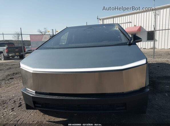 7G2CEHED4TA089855 2026 TESLA CYBERTRUCK Silver Вид щитка приладів
