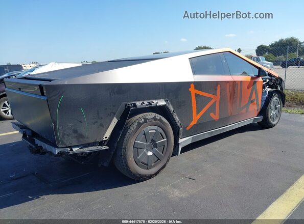 7G2CEHED6RA050130 2024 TESLA CYBERTRUCK Orange Trasero derecho