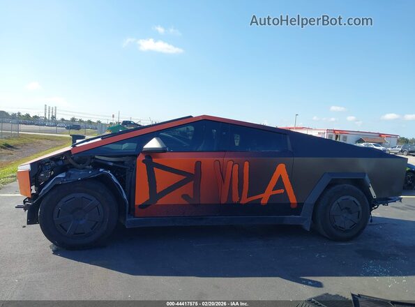 7G2CEHED6RA050130 2024 TESLA CYBERTRUCK Orange Vista interior de 360 grados