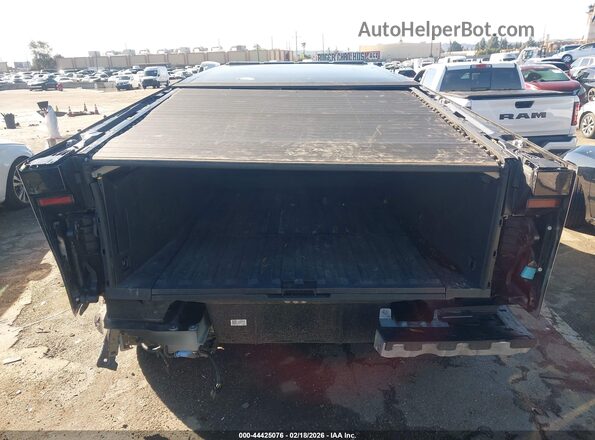 7G2CEHED9RA008583 2024 TESLA CYBERTRUCK Gray 