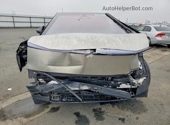 7G2CEHEDXSA070628 2025 TESLA CYBERTRUCK Silver Вид спереду