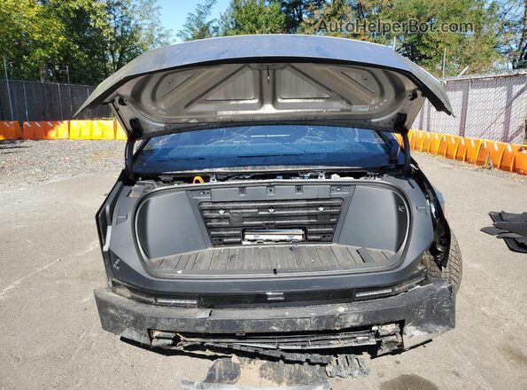 7G2CEHEE4RA036963 2024 TESLA CYBERTRUCK Серебряный Вид спереди
