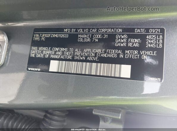 7JR102FZXMG112633 2021 VOLVO S60 Gray Vista del compartimento del motor