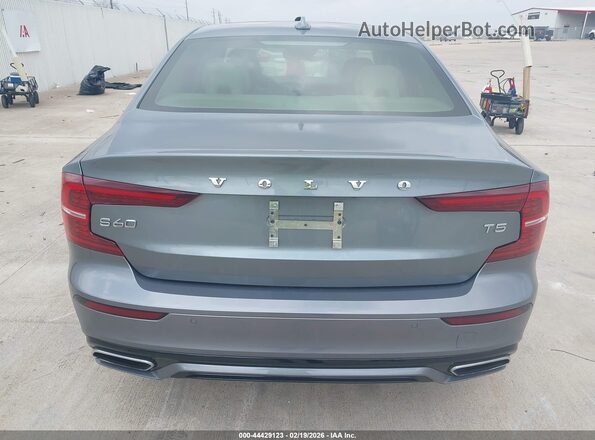 7JR102FZXMG112633 2021 VOLVO S60 Gray 