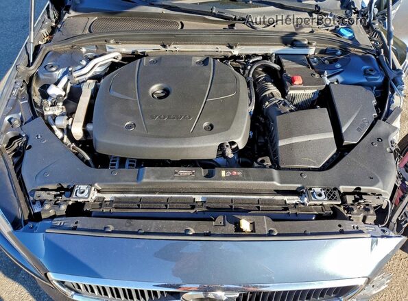 7JRA22TK2KG016400 2019 VOLVO S60 Blue 