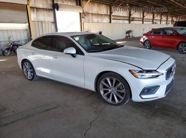 7JRA22TK9MG080601 2021 VOLVO S60 White Առջևի աջ