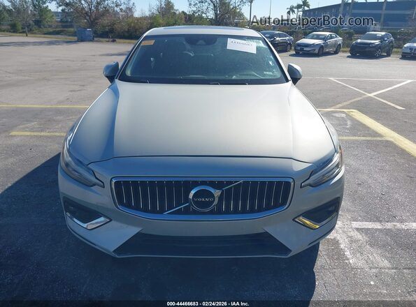 7JRA22TL4KG010090 2019 VOLVO S60 Gray 