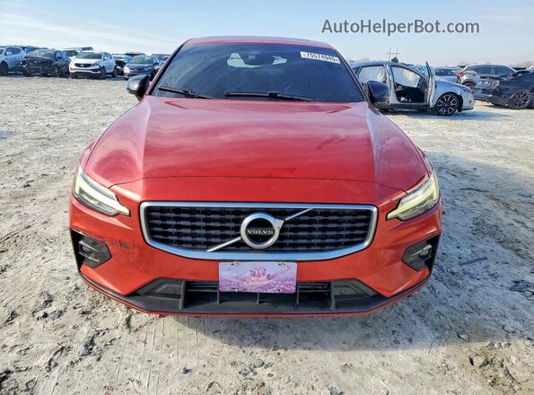 7JRA22TM6KG013758 2019 VOLVO S60 Бордовый Вид спереди
