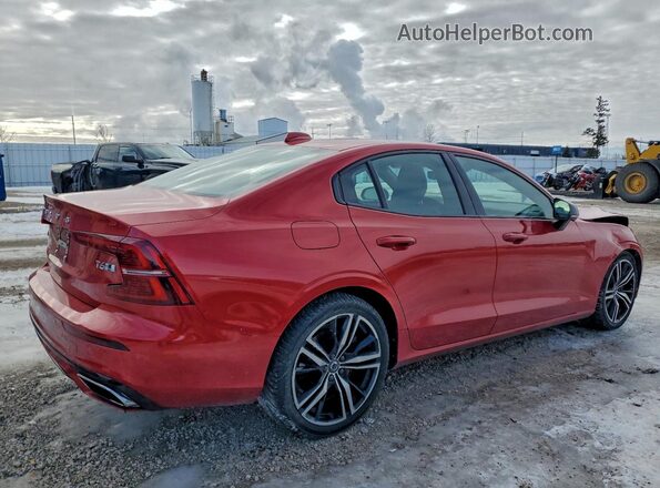 7JRA22TM6KG014098 2019 VOLVO S60 Red 