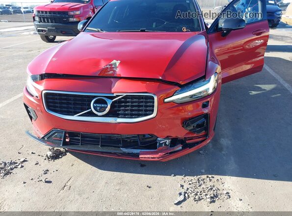 7JRA22TM7LG038847 2020 VOLVO S60 Red Front view