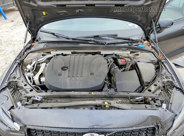 7JRL12FK2RG321428 2024 VOLVO S60 Gray Սալոնի հետևի տեսք