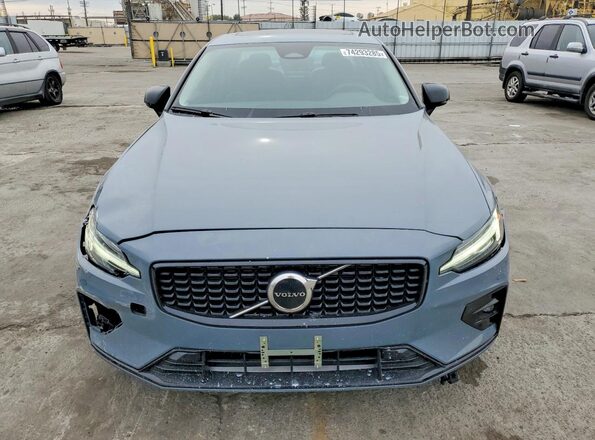 7JRL12FK2RG322305 2024 VOLVO S60 Gray Vista frontal