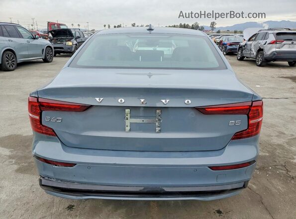 7JRL12FK2RG322305 2024 VOLVO S60 Gray Vista trasera