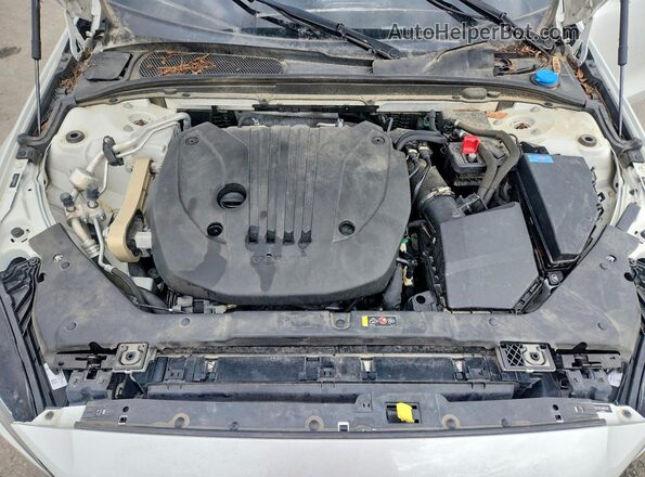7JRL12FLXNG165397 2022 VOLVO S60 White Widok komory silnika