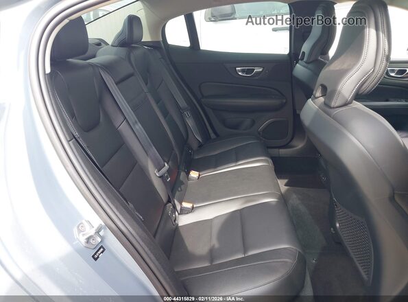 7JRL12FZ1NG192086 2022 VOLVO S60 Gray 