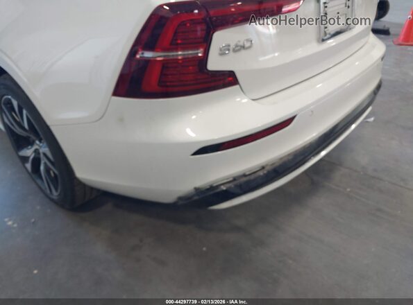 7JRL12GJ9SG362425 2025 VOLVO S60 White 