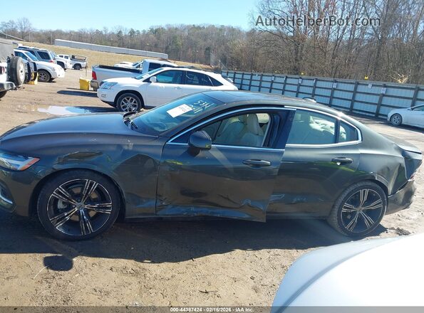 7JRL12TL6NG155311 2022 VOLVO S60 Gray 
