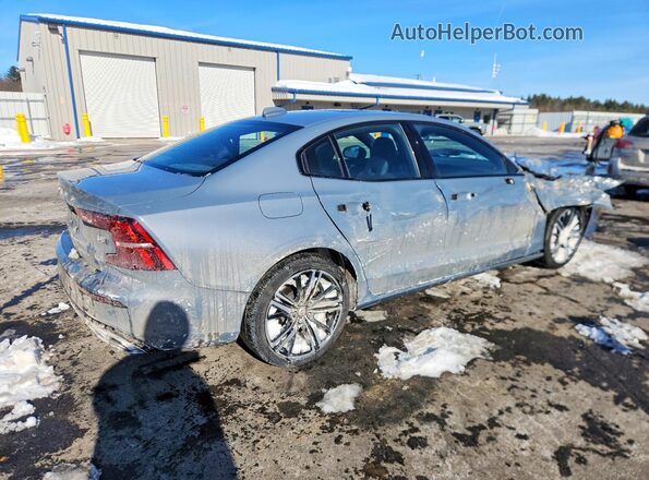 7JRL12TM4NG154408 2022 VOLVO S60 Gray 