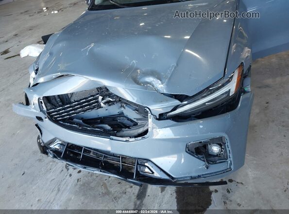 7JRL12TZ8NG189481 2022 VOLVO S60 Gray Vista frontal