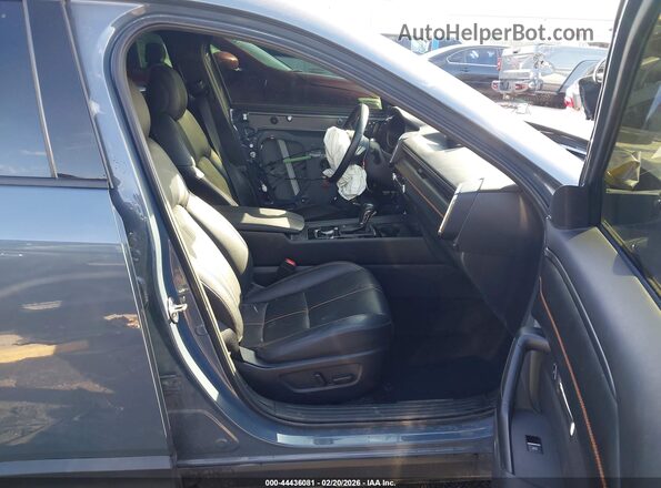 7MMVABEM5PN104863 2023 MAZDA CX-5 Gray Widok wnętrza z przodu