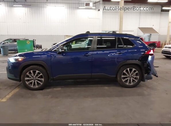 7MUDAABG5SV138850 2025 TOYOTA LL Blue Widok wnętrza 360 stopni