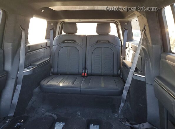 7PDSGABA5RN035187 2024 RIVIAN R1S White Vista de los asientos traseros