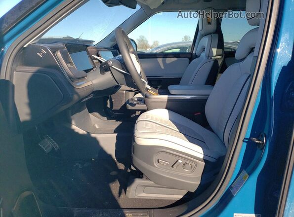 7PDSGABA6PN005208 2023 RIVIAN R1S Blue 