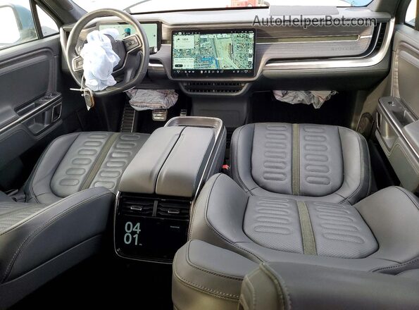 7PDSGABA6PN018752 2023 RIVIAN R1S Синий 
